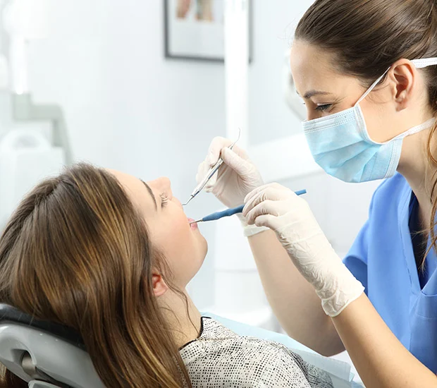Dentist Hygienist1 Dentist Hygienist (Role Procedures Differences Qualifications)