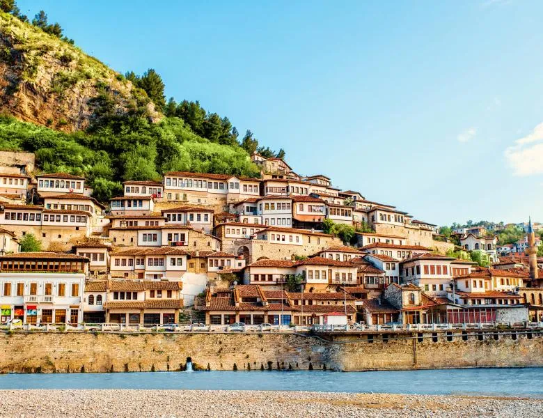 foto kopertine per turin UNESCO EN ALBANIE 1 Rreth Nesh