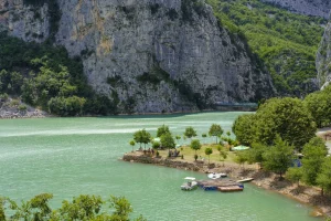 ou partir en albanie